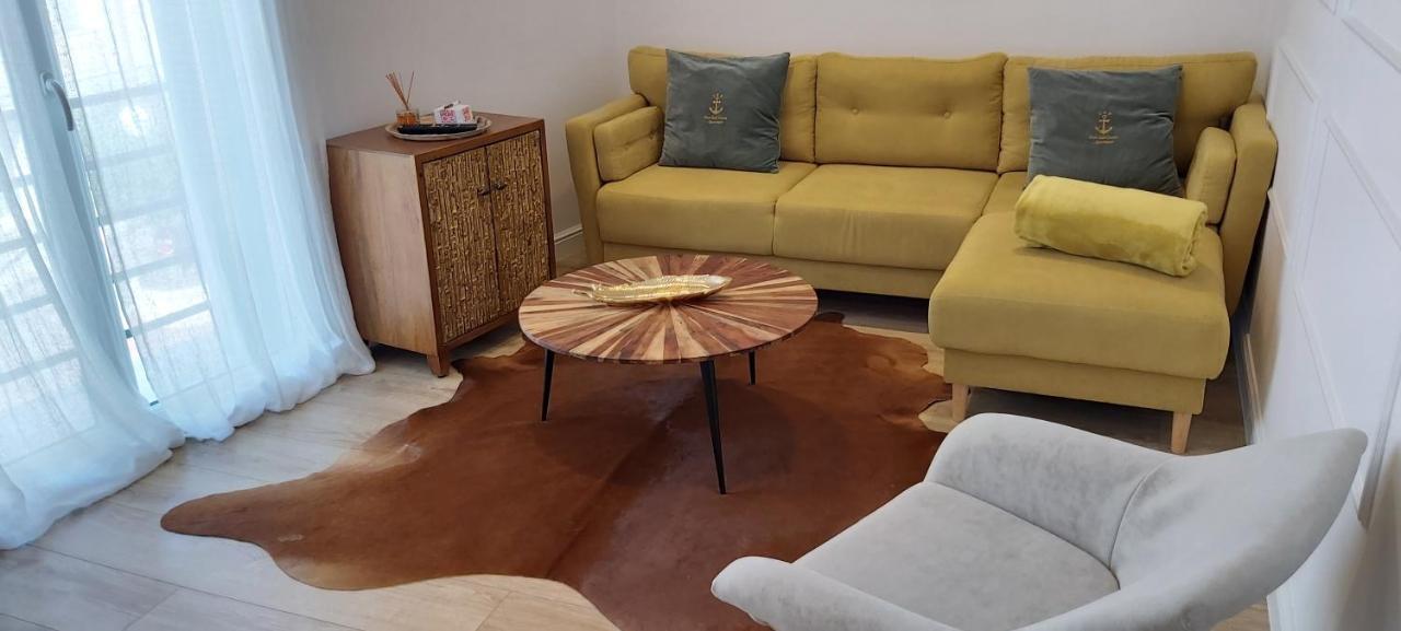 123 Sadi Carnot, Classe 2 Etoiles Saint-Raphaël Buitenkant foto